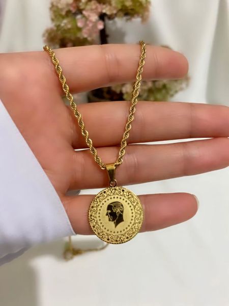 ÇELİK ÇEYREK KOLYE