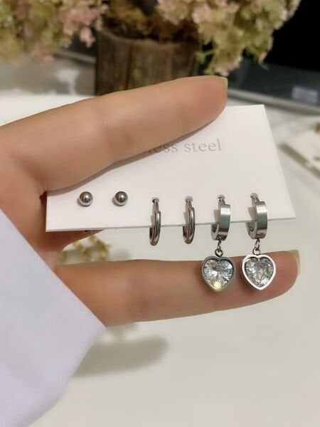 ÇELİK ZİRKON  TAŞLI ÇOKLU KÜPE SETİ