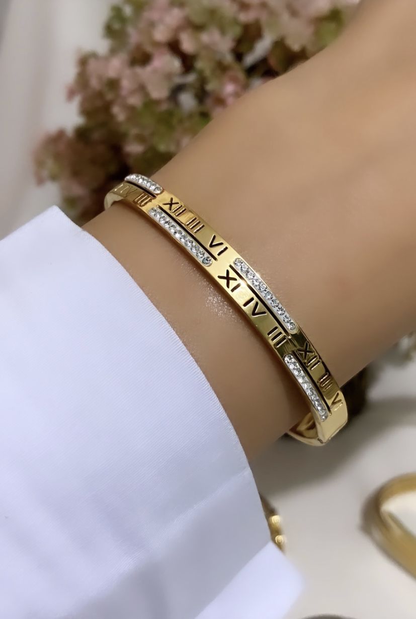 Çelik Roma Rakamlı Kelepçe Bileklik