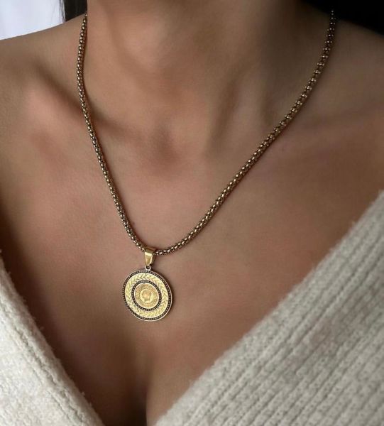 ÇELİK ÇEYREK KOLYE