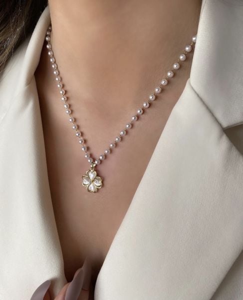 ÇELİK İNCİLİ YONCA KOLYE