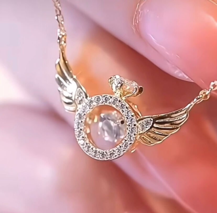 ÇELİK TEK TAŞ MELEK KOLYE