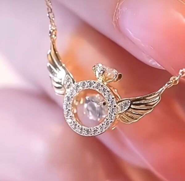 ÇELİK TEK TAŞ MELEK KOLYE