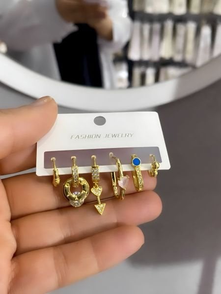 ÇELİK ÇOKLU KÜPE SETİ