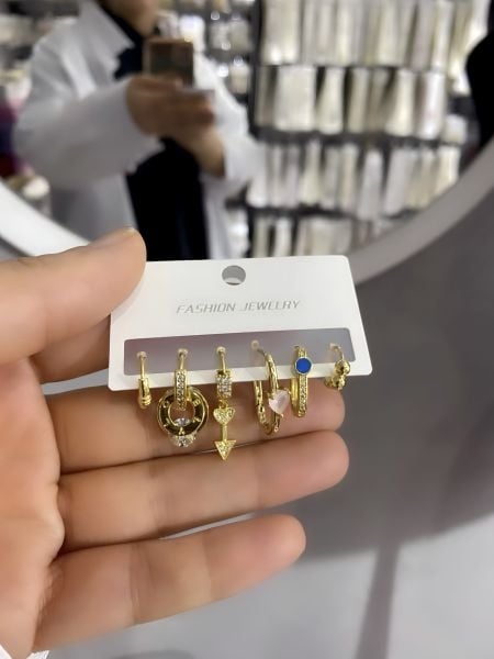 ÇELİK ÇOKLU KÜPE SETİ