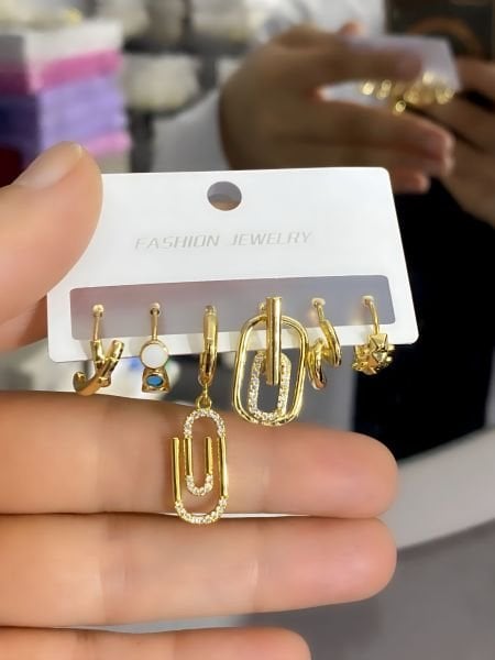 ÇELİK ÇOKLU KÜPE SETİ