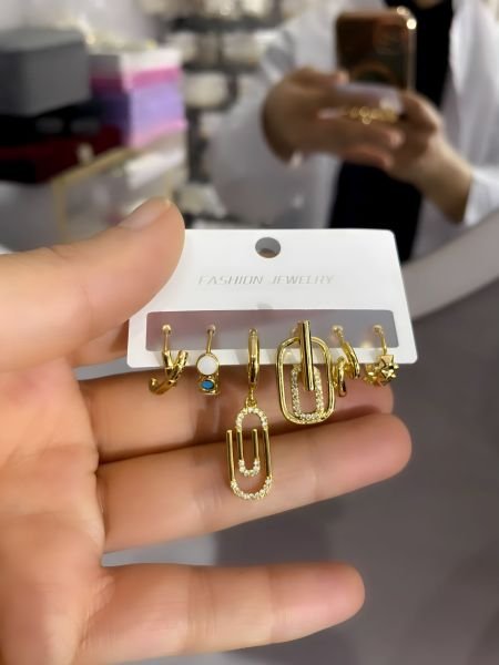 ÇELİK ÇOKLU KÜPE SETİ