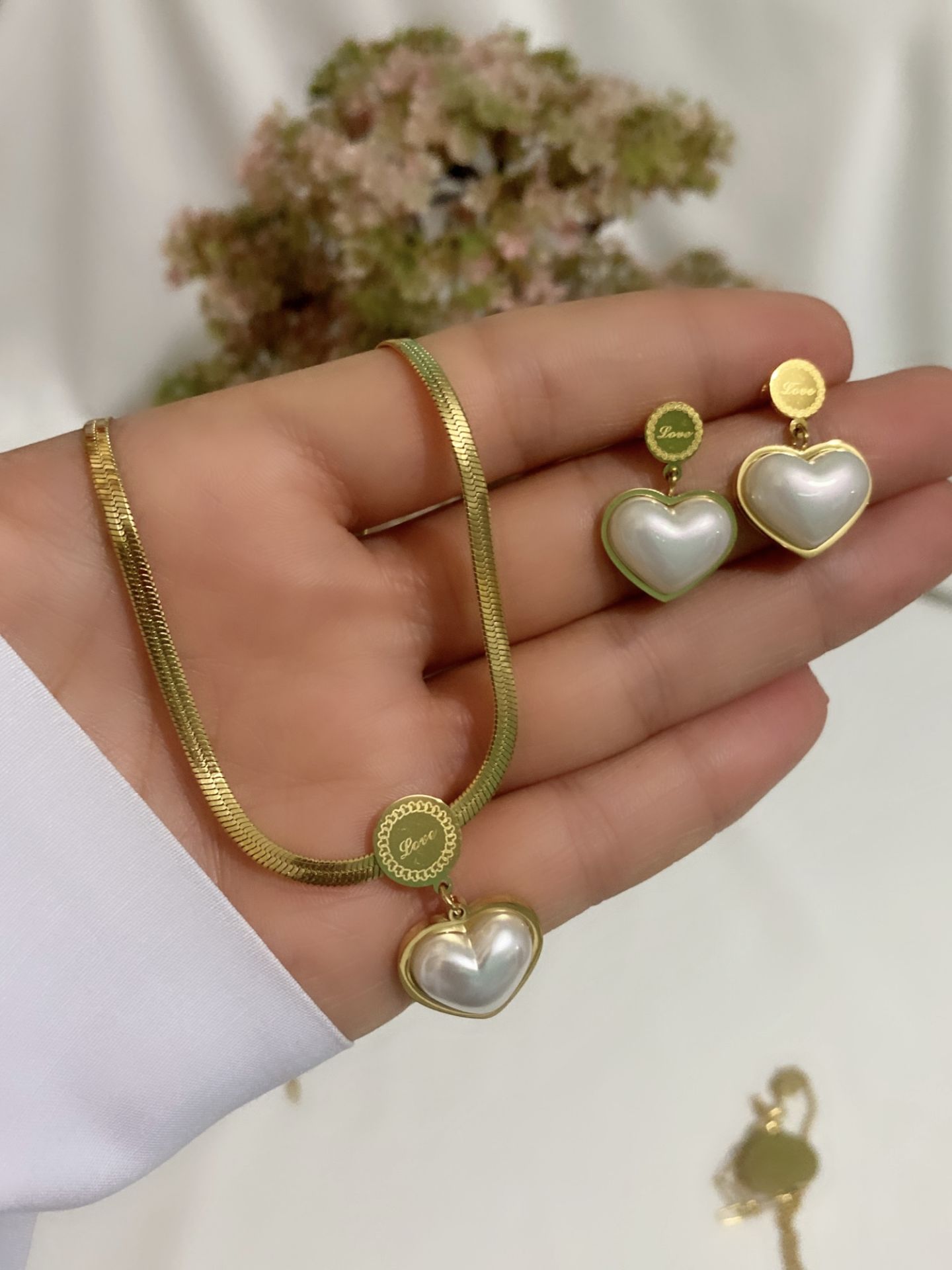 ÇELİK SEDEF TAŞLI TAKI SETİ