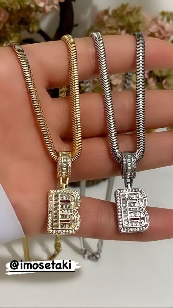 ÇELİK ZİRKON TAŞLI HARF KOLYE