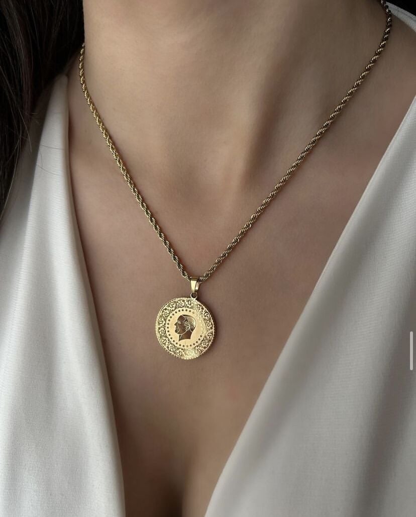 ÇELİK ÇEYREK KOLYE