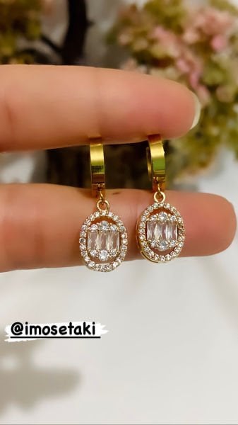 ÇELİK ZİRKON TAŞLI BAGET KÜPE