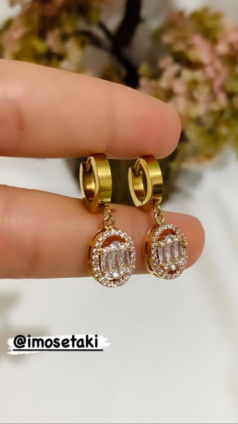 ÇELİK ZİRKON TAŞLI BAGET KÜPE