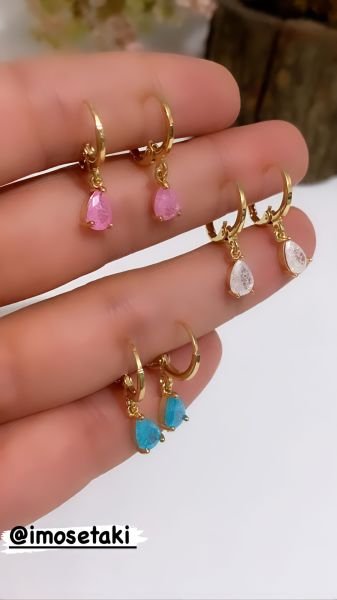 RENKLİ ZİRKON TAŞLI DAMLA KÜPE