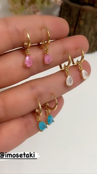 RENKLİ ZİRKON TAŞLI DAMLA KÜPE