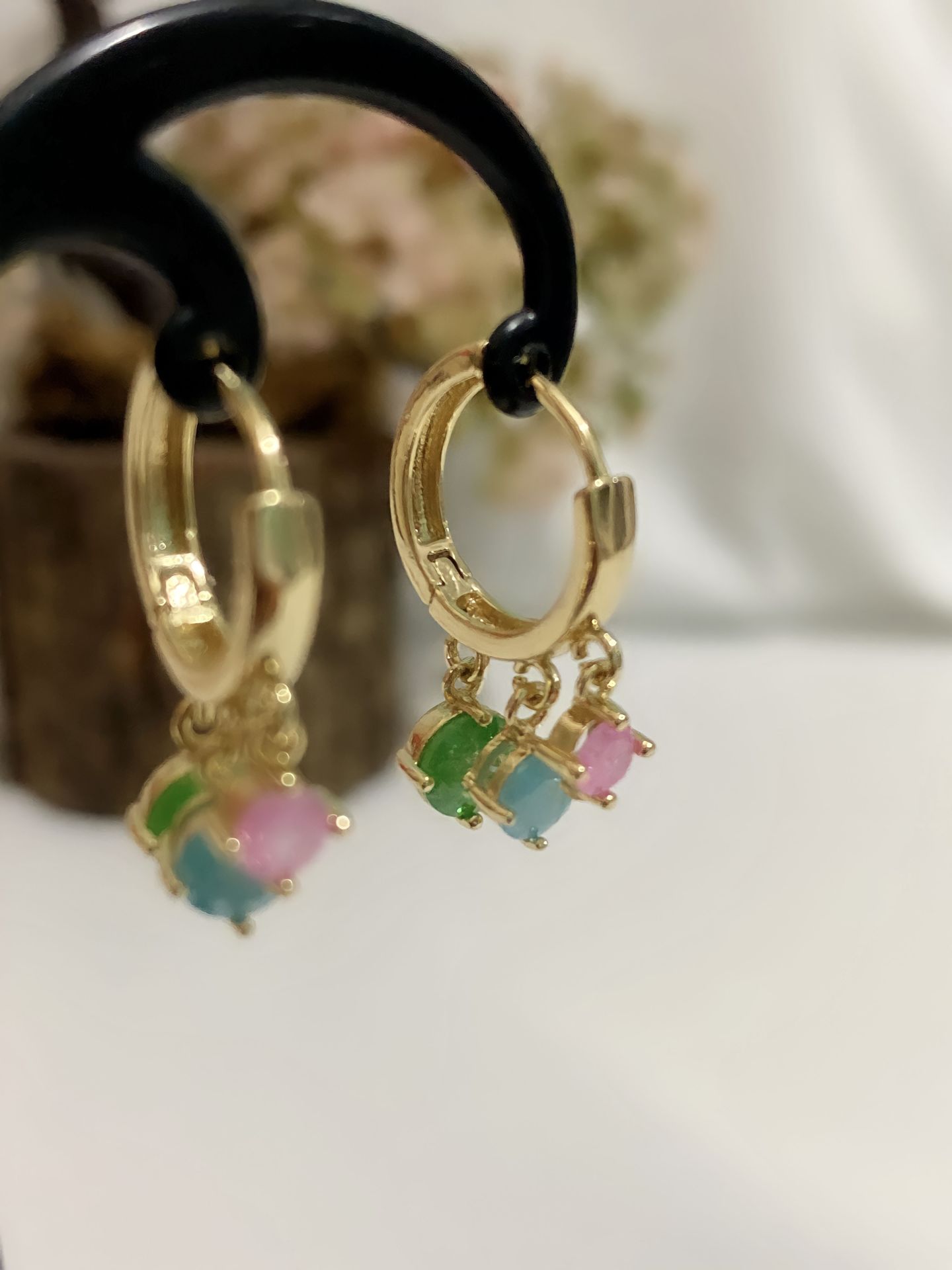 RENKLİ ZİRKON TAŞLI  ŞHAKIRA KÜPE