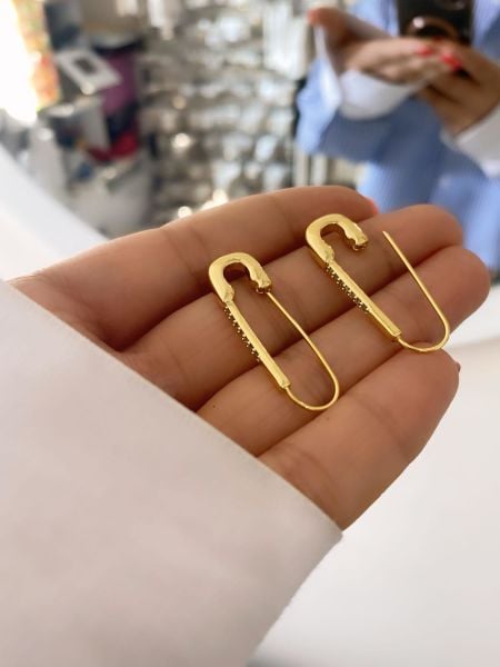 Çelik Zirkon Taşlı Küpe