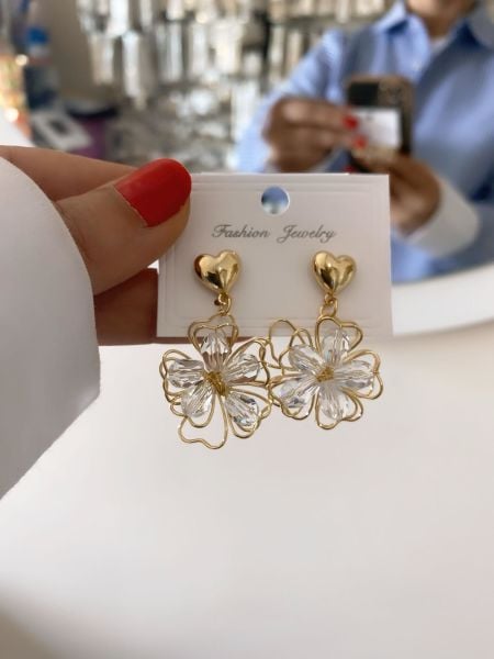 Çelik Kalp Detaylı Küpe