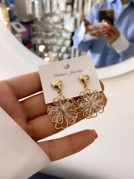 Çelik Kalp Detaylı Küpe