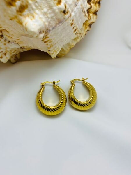 ÇELİK BOMBELİ HALKA KÜPE