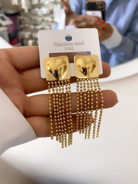 Çelik Kalp Detaylı Sallantılı Küpe