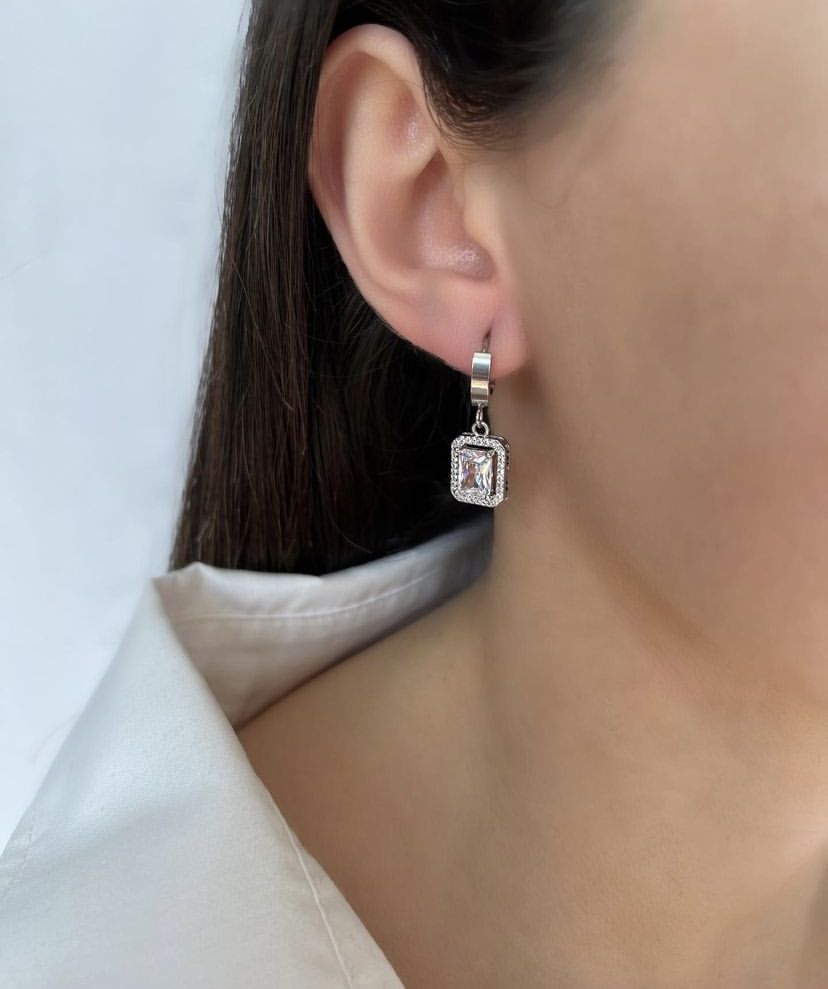 ÇELİK  BEGET KÜPE