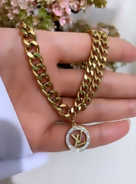 LOUIS VUITTON MARKA ÇİFT ZİNCİR KOLYE