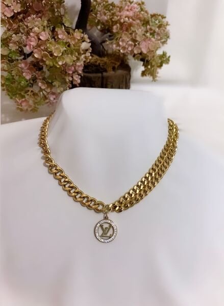 LOUIS VUITTON MARKA ÇİFT ZİNCİR KOLYE