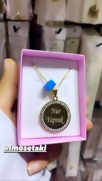 Çelik Kişiye Özel Zirkon Taşlı  İsimli Kolye