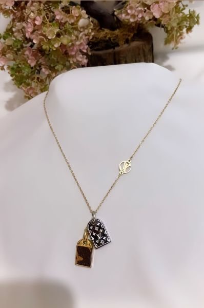 LOUIS VUITTON MARKA KOLYE