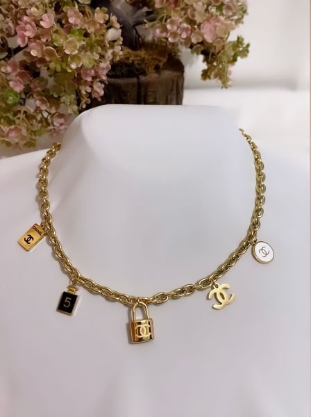 LOUIS VUITTON MARKA  KOLYE