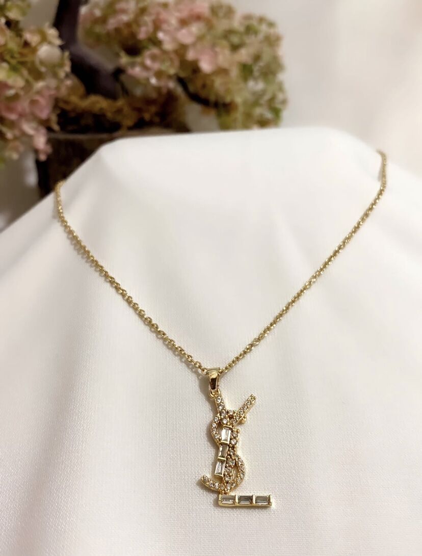 LOUIS VUITTON MARKA  KOLYE