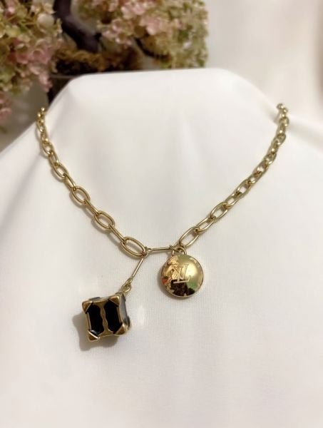 LOIS VUİTTON MARKA KOLYE