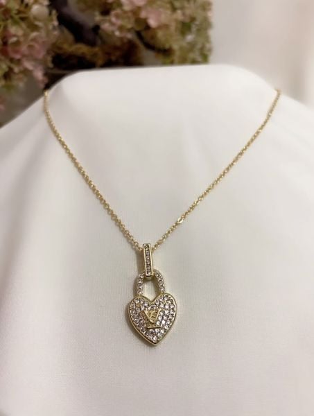 LOUIS VUITTON MARKA KOLYE