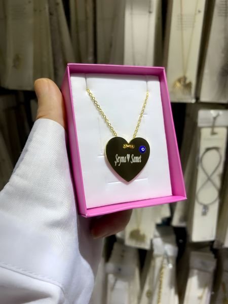 Çelik Kişiye Özel İsimli Kalp Kolye