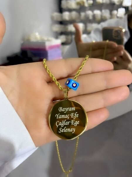 ÇELİK KİŞİYE ÖZEL İSİMLİ PLAKA KOLYE