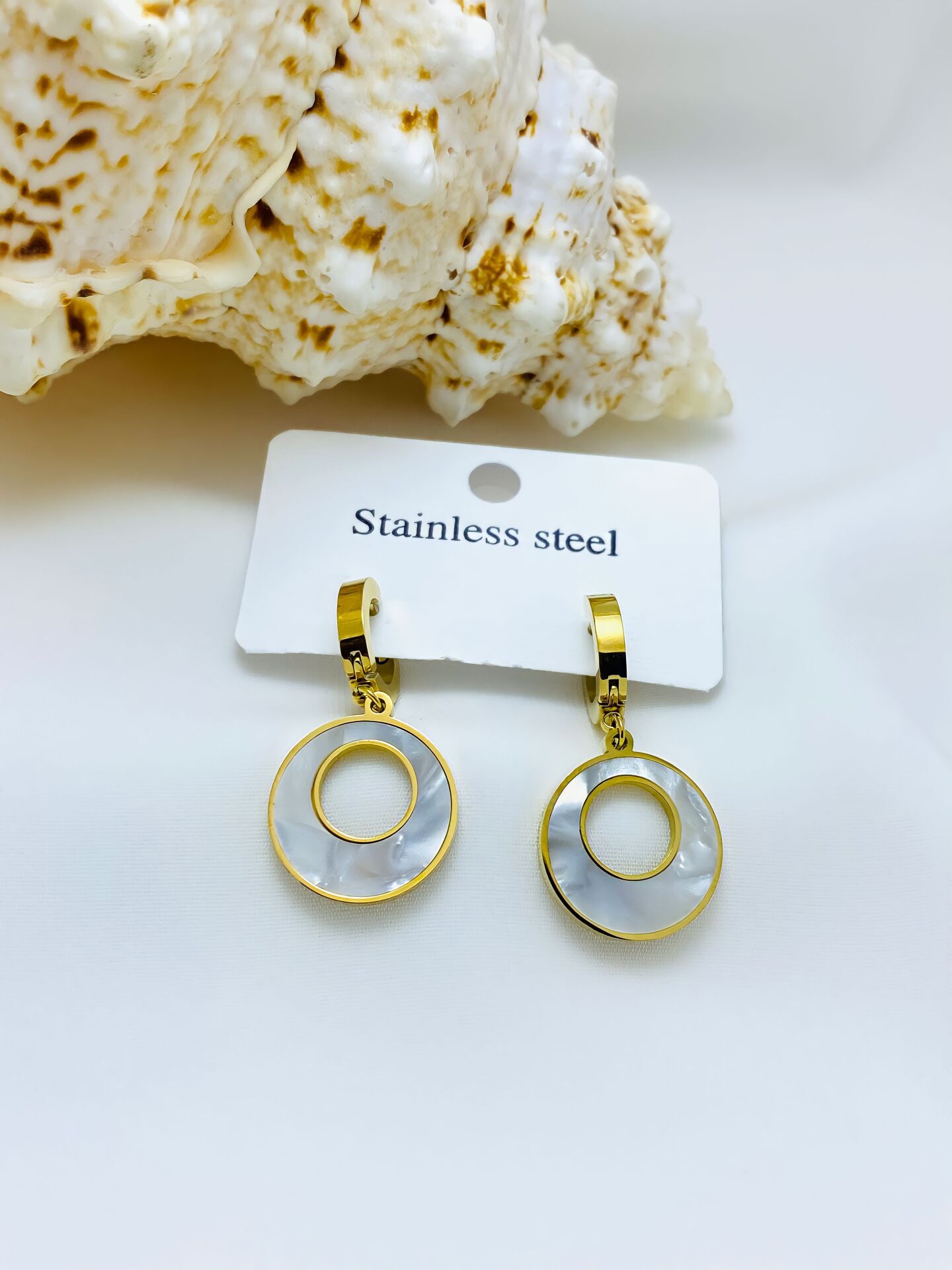 ÇELİK  SEDEF TAŞLI KÜPE