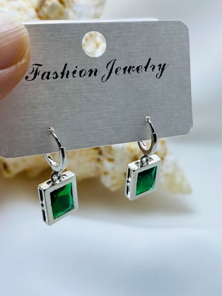 ÇELİK  ZİRKON TAŞLI KÜPE