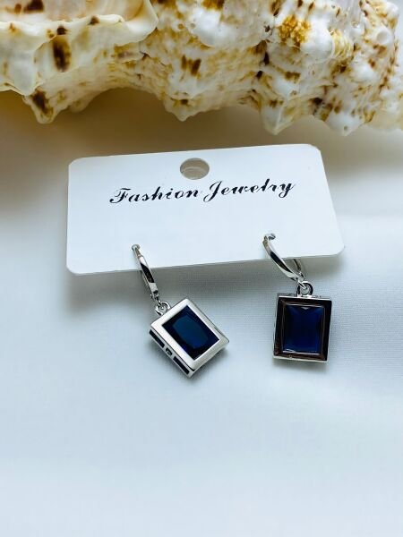 ÇELİK  ZİRKON TAŞLI KÜPE