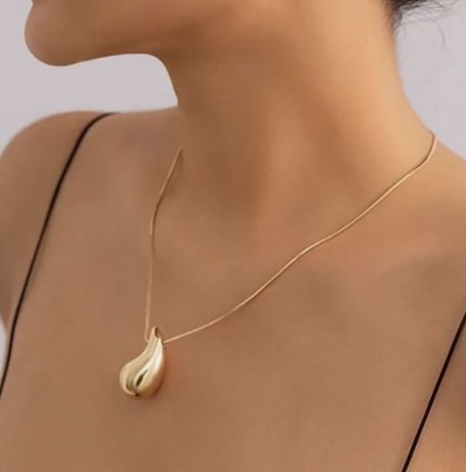 ÇELİK BOTTEGA GÖZ YAŞI KOLYESİ